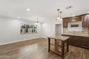 2227 S Sierra Vista Dr, Tempe, AZ 85282 - Photo 16