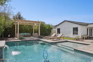 3021 N 47th Pl, Phoenix, AZ 85018 - Photo 30