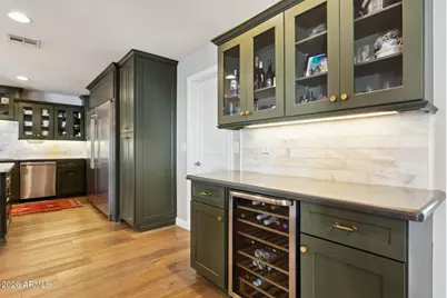 3021 N 47th Place, Phoenix, AZ 85018 - Photo 8