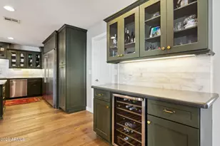 3021 N 47th Pl, Phoenix, AZ 85018 - Photo 8