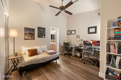 3034 N 39th Street #2, Phoenix, AZ 85018 - Photo 16