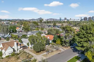 1526 W Wilshire Dr, Phoenix, AZ 85007 - Photo 48