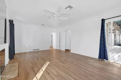 1526 W Wilshire Drive, Phoenix, AZ 85007 - Photo 24