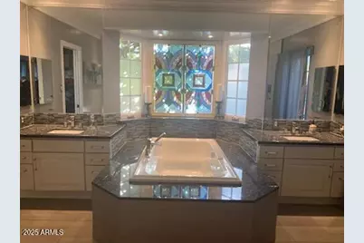 1526 W Wilshire Drive, Phoenix, AZ 85007 - Photo 12