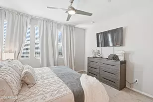 1677 E Bridgeport Pkwy, Gilbert, AZ 85295 - Photo 20