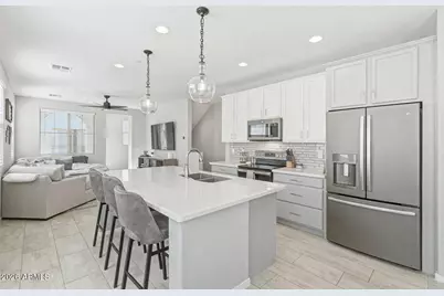 1677 E Bridgeport Parkway, Gilbert, AZ 85295 - Photo 12