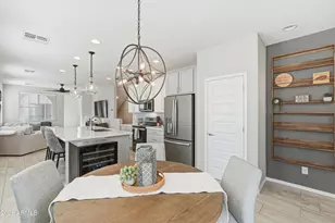 1677 E Bridgeport Pkwy, Gilbert, AZ 85295 - Photo 16