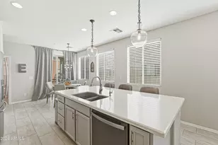 1677 E Bridgeport Pkwy, Gilbert, AZ 85295 - Photo 10