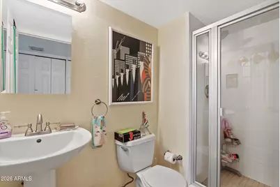 207 W Clarendon Avenue #F6, Phoenix, AZ 85013 - Photo 14