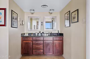 207 W Clarendon Ave, Phoenix, AZ 85013 - Photo 22