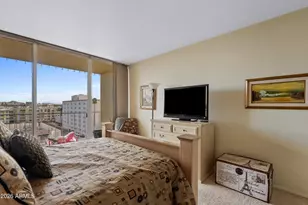 207 W Clarendon Ave, Phoenix, AZ 85013 - Photo 20