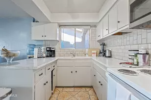 8018 W Avalon Dr, Phoenix, AZ 85033 - Photo 10