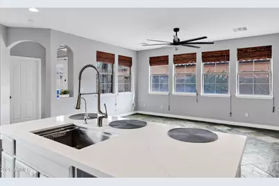 20982 W Edith Way, Buckeye, AZ 85396 - Photo 16