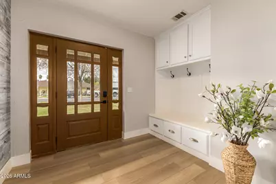 107 S Catalina Street, Gilbert, AZ 85233 - Photo 8