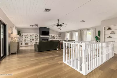 107 S Catalina Street, Gilbert, AZ 85233 - Photo 6