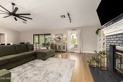 107 S Catalina Street, Gilbert, AZ 85233 - Photo 8