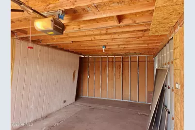 251 W Buist Avenue, Phoenix, AZ 85041 - Photo 6