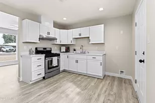 3001 W Loma Ln, Phoenix, AZ 85051 - Photo 10