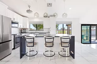 8711 W Sierra Vista Dr, Glendale, AZ 85305 - Photo 20