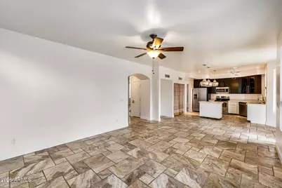 4331 E Redwood Lane, Phoenix, AZ 85048 - Photo 12