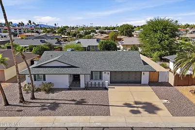 17430 N Palo Verde Drive, Sun City, AZ 85373 - Photo 1