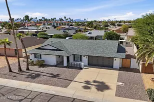 17430 N Palo Verde Dr, Sun City, AZ 85373 - Photo 30