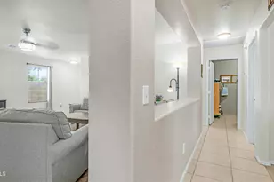 8448 E Monte Cir, Mesa, AZ 85209 - Photo 14