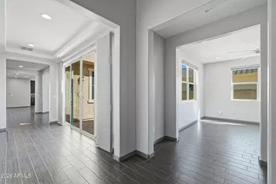 9730 E Thatcher Avenue, Mesa, AZ 85212 - Photo 10