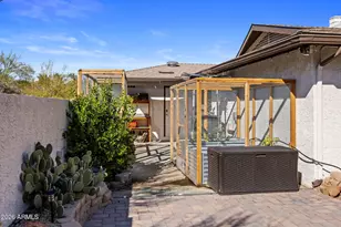 221 W Sweetwater Ave, Phoenix, AZ 85029 - Photo 36