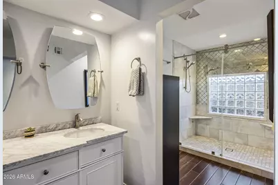 221 W Sweetwater Avenue, Phoenix, AZ 85029 - Photo 22