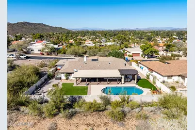 221 W Sweetwater Avenue, Phoenix, AZ 85029 - Photo 42