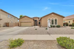 8807 W Carole Ln, Glendale, AZ 85305 - Photo 2