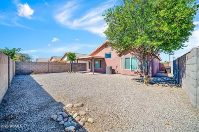 8539 W Paradise Drive, Peoria, AZ 85345 - Photo 6