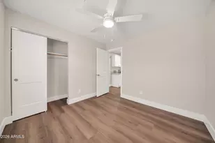 8539 W Paradise Dr, Peoria, AZ 85345 - Photo 26