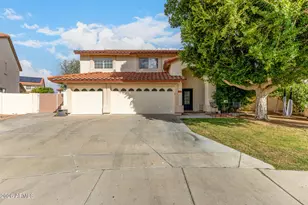 5702 W Windrose Dr, Glendale, AZ 85304 - Photo 2