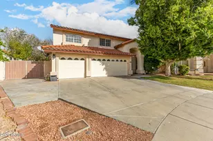 5702 W Windrose Dr, Glendale, AZ 85304 - Photo 6