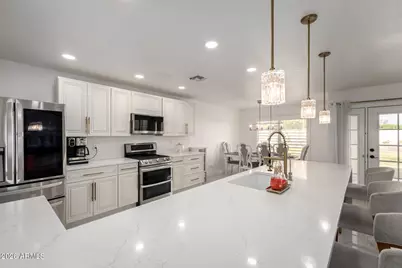 5702 W Windrose Drive, Glendale, AZ 85304 - Photo 20