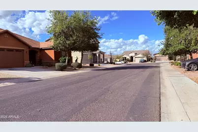 7819 S 41st Drive, Laveen, AZ 85339 - Photo 28