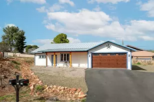 1506 E Sunset Cir, Cottonwood, AZ 86326 - Photo 2