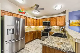 9069 W Raven Dr, Arizona City, AZ 85123 - Photo 6