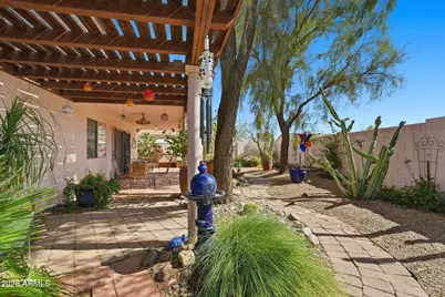 9069 W Raven Drive, Arizona City, AZ 85123 - Photo 24