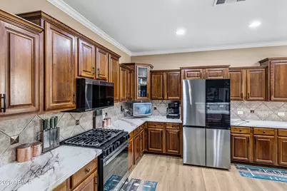 11021 W Adams Street, Avondale, AZ 85323 - Photo 10