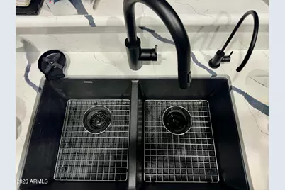 2863 E Pinchot Avenue, Phoenix, AZ 85016 - Photo 14