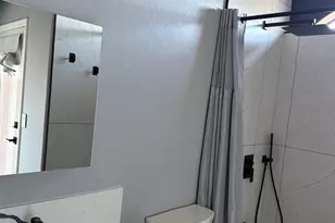 2863 E Pinchot Ave, Phoenix, AZ 85016 - Photo 18