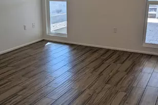 10631 W Desert Rock Dr, Sun City, AZ 85351 - Photo 16