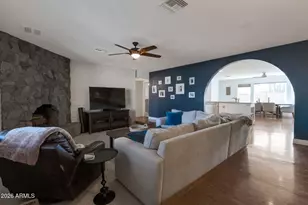 4546 N 34th Pl, Phoenix, AZ 85018 - Photo 6