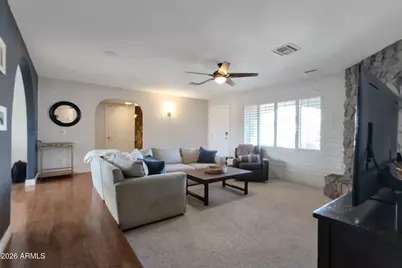 4546 N 34th Place, Phoenix, AZ 85018 - Photo 8