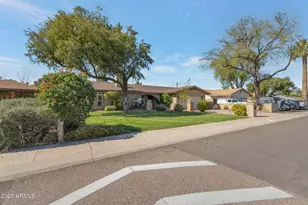 4546 N 34th Pl, Phoenix, AZ 85018 - Photo 4