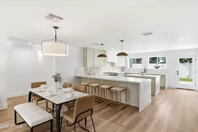 6830 N 10th Place, Phoenix, AZ 85014 - Photo 10