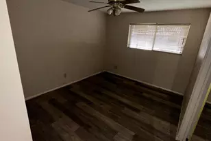 11840 N 49th Ave, Glendale, AZ 85304 - Photo 14